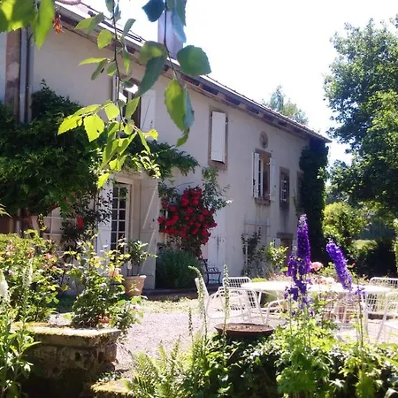 Le Prieure 4* Aydoilles