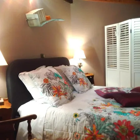 Guest house Le Prieure Aydoilles
